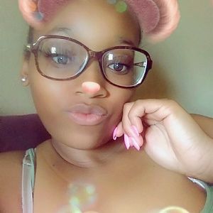 Meet your Posher, Ciara